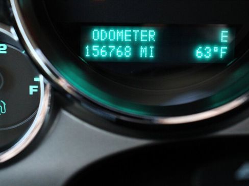 Used 2010 GMC Sierra 1500 SLE image 7