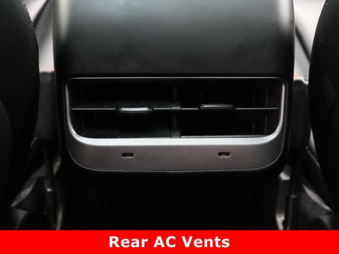 Used 2021 Tesla Model Y Performance image 27