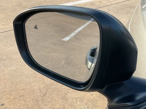 New 2026 Nissan Kicks S image 10