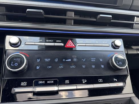Used 2025 Hyundai Santa Fe Calligraphy AWD/4WD image 20