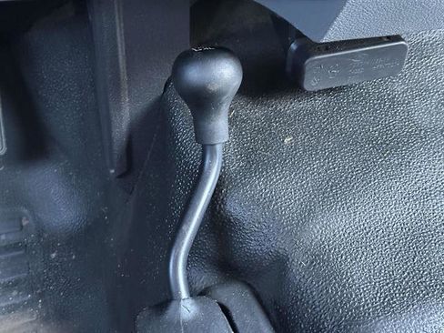 Used 2014 Ford F550 4x4 Regular Cab Super Duty image 18