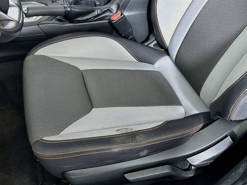 Used 2018 Subaru Crosstrek 2.0i Premium w/ Eyesight System AWD/4WD image 18