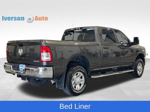 Used 2024 RAM 2500 Tradesman w/ Chrome Appearance Group AWD/4WD image 9