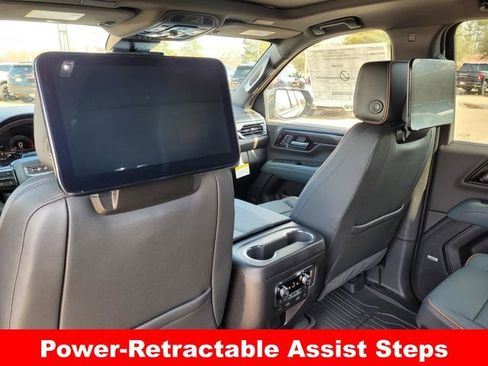 New 2026 GMC Yukon XL AT4 image 27