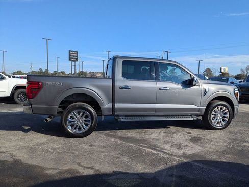 Used 2024 Ford F150 Lariat w/ FX4 Off-Road Package image 5