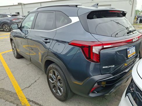 Used 2024 Kia Seltos S AWD/4WD image 8