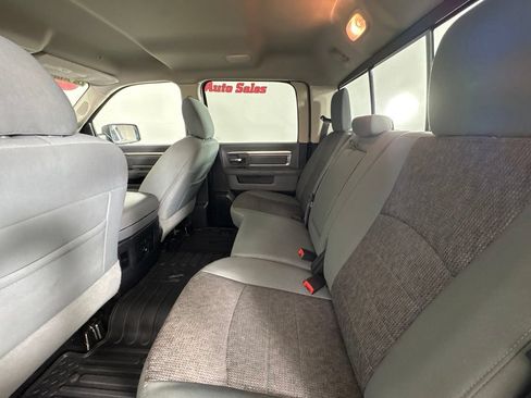 Used 2017 RAM 1500 Big Horn AWD/4WD image 39