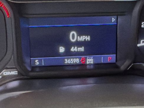 Used 2021 GMC Sierra 1500 AT4 AWD/4WD image 8