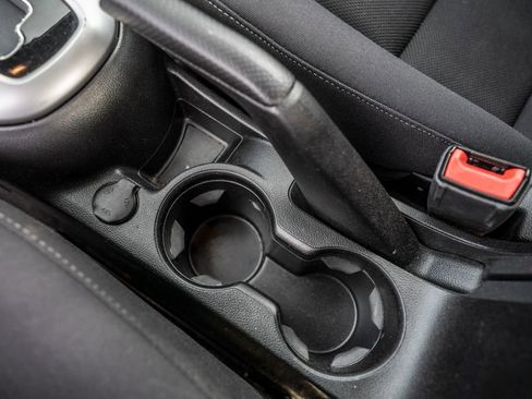 Certified 2013 Chevrolet Cruze LT image 23