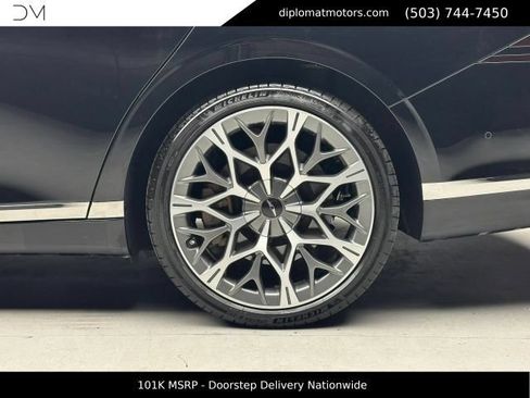 Used 2025 Genesis G90 3.5T AWD/4WD image 39