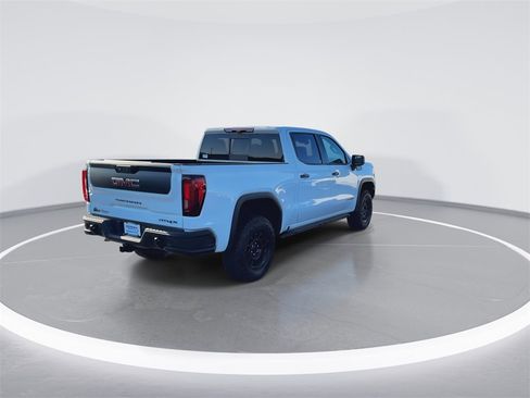 New 2024 GMC Sierra 1500 AT4X w/ AT4X AEV Edition image 8