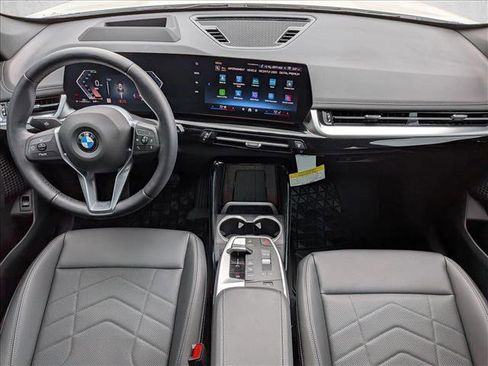 Certified 2025 BMW X1 xDrive28i w/ Technology Package AWD/4WD image 18