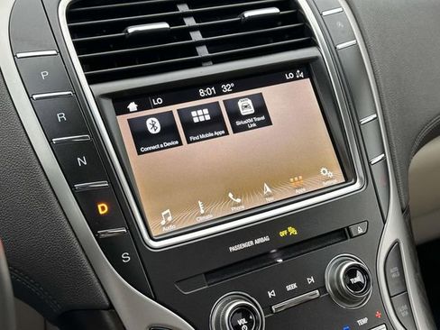 Used 2019 Lincoln Nautilus Reserve AWD/4WD image 30