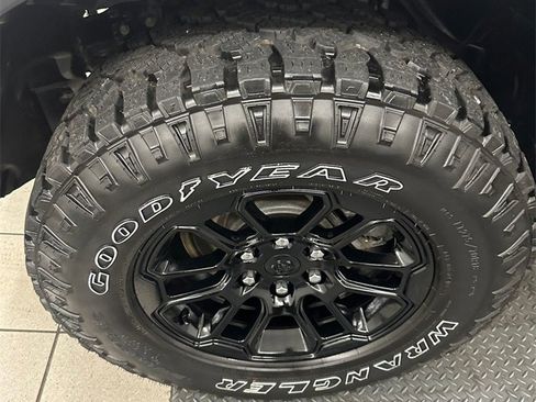 Used 2025 RAM 1500 Rebel image 8