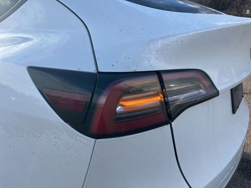 Used 2024 Tesla Model Y Long Range image 10