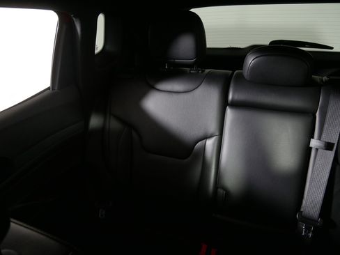 Used 2022 Jeep Compass Limited image 12