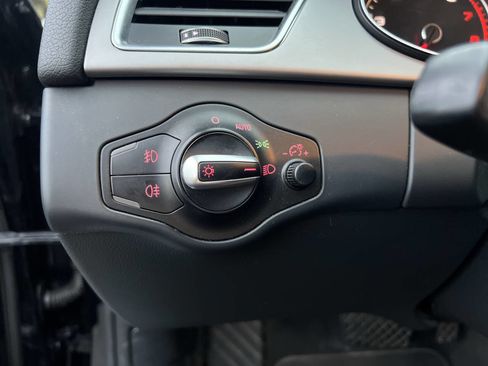 Used 2015 Audi A4 2.0T Premium w/ Audi MMI Navigation image 10