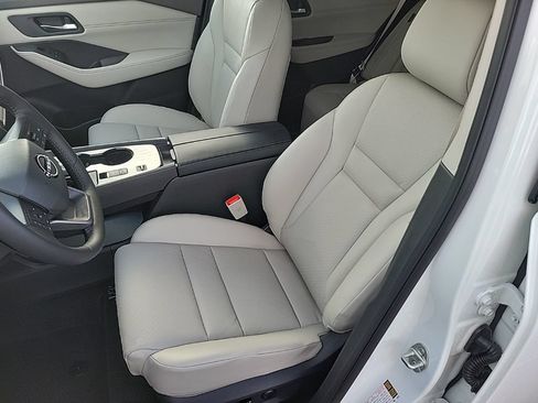 New 2026 Nissan Rogue Dark Armor FWD image 19