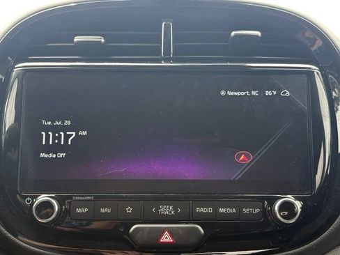 Used 2025 Kia Soul S FWD image 13