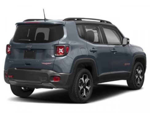 Used 2022 Jeep Renegade Trailhawk image 2