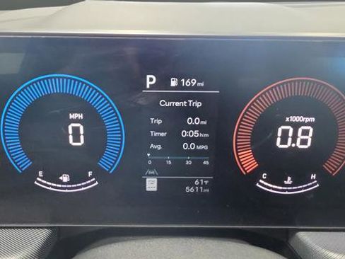Used 2025 Hyundai Sonata SEL AWD/4WD image 16