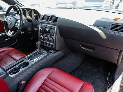 Used 2013 Dodge Challenger R/T RWD image 12