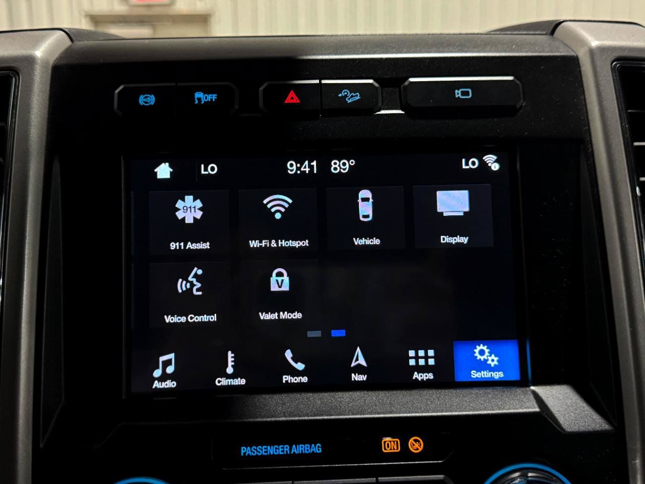 Used 2019 Ford F250 Lariat w/ Lariat Ultimate Package AWD/4WD image 32