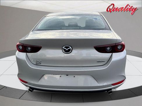 Used 2025 MAZDA MAZDA3 s FWD image 4