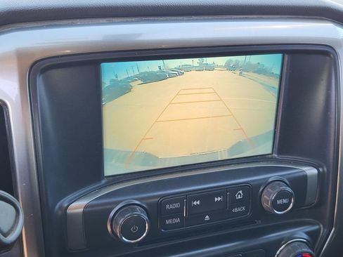 Used 2018 Chevrolet Silverado 1500 LT w/ All Star Edition image 24