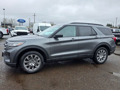 New 2026 Ford Explorer Active w/ Active Comfort Package image 35