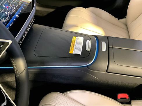 New 2026 Mercedes-Benz E 350 4MATIC Sedan image 10