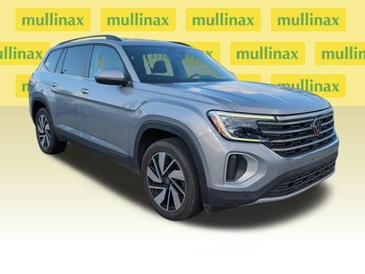 Used 2025 Volkswagen Atlas SE