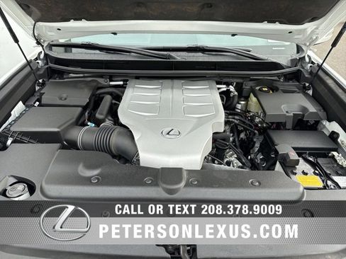 Used 2022 Lexus GX 460 Premium image 9