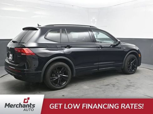 Used 2024 Volkswagen Tiguan SE R-Line AWD/4WD image 8