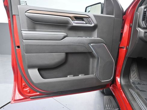 Used 2023 Chevrolet Silverado 1500 RST RWD image 11