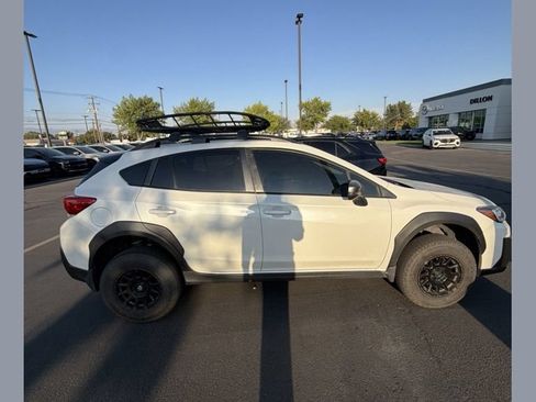 Used 2021 Subaru Crosstrek 2.5i Sport w/ Moonroof Package AWD/4WD image 1