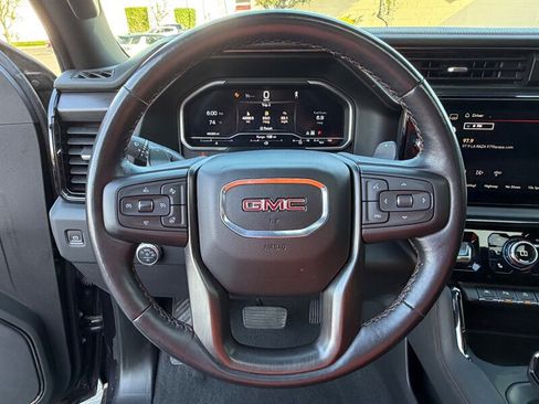 Used 2022 GMC Sierra 1500 AT4 w/ AT4 Premium Package AWD/4WD image 17