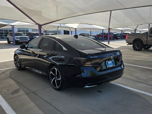 Used 2022 Honda Accord Sport image 3