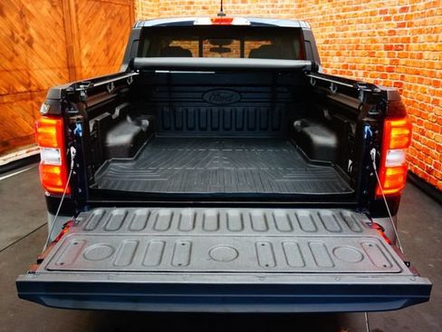 Used 2022 Ford Maverick Lariat w/ Lariat Luxury Package FWD image 44