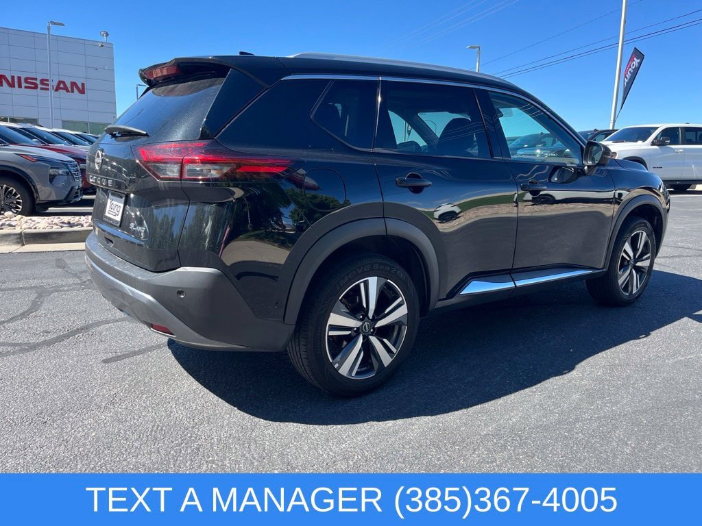 Used 2023 Nissan Rogue SL w/ SL Premium Package AWD/4WD image 3