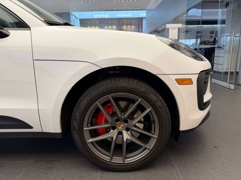 Used 2022 Porsche Macan S AWD/4WD image 25