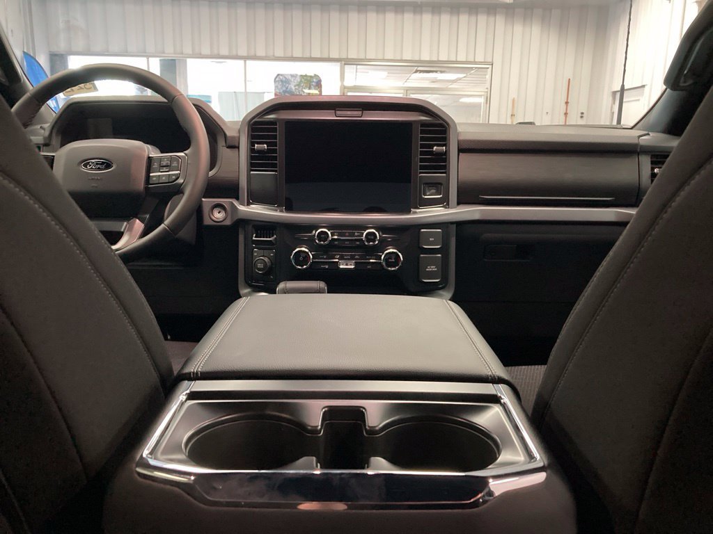 New 2026 Ford F150 XLT w/ XLT Black Appearance Package AWD/4WD image 46
