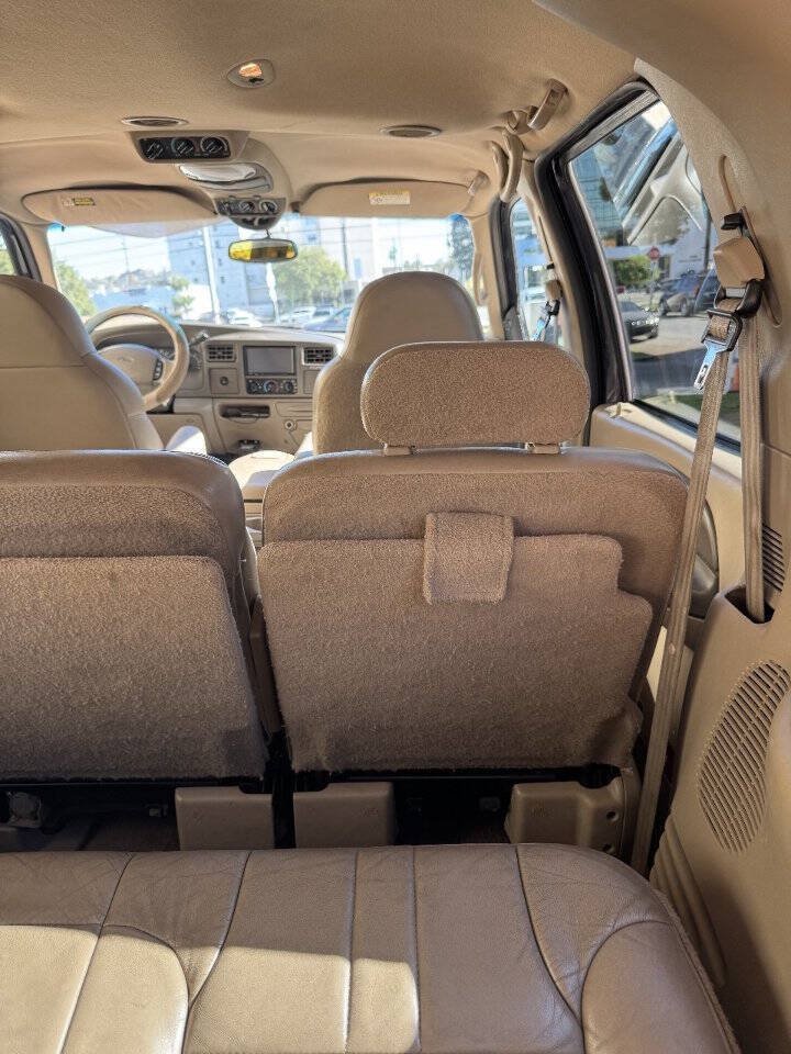 Used 2000 Ford Excursion XLT RWD image 35