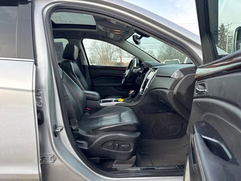 Used 2014 Cadillac SRX Luxury image 12