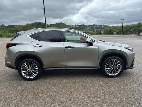 Used 2022 Lexus NX 350 AWD image 5