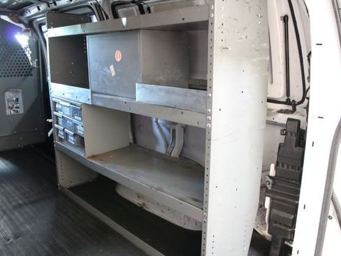 Used 2008 Chevrolet Express 3500 image 20