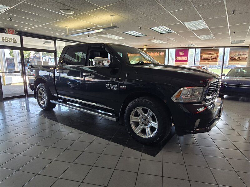 Used 2016 RAM 1500 Limited AWD/4WD image 3