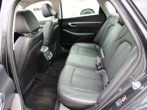 Used 2020 Hyundai Sonata Limited FWD image 18