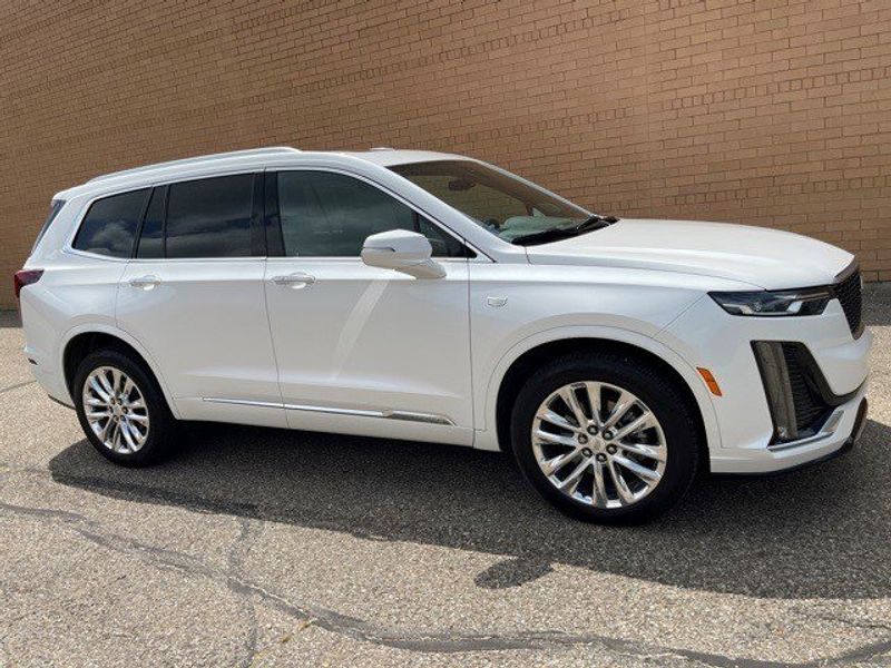 Certified 2021 Cadillac XT6 Premium Luxury image 1