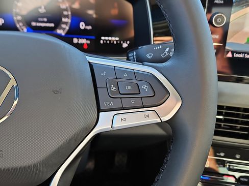 New 2026 Volkswagen Jetta SE image 17